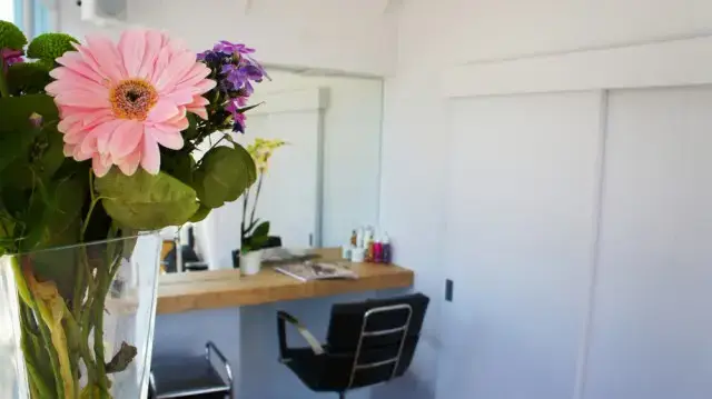 tiny-hair-and-beauty-salon-hairdressers